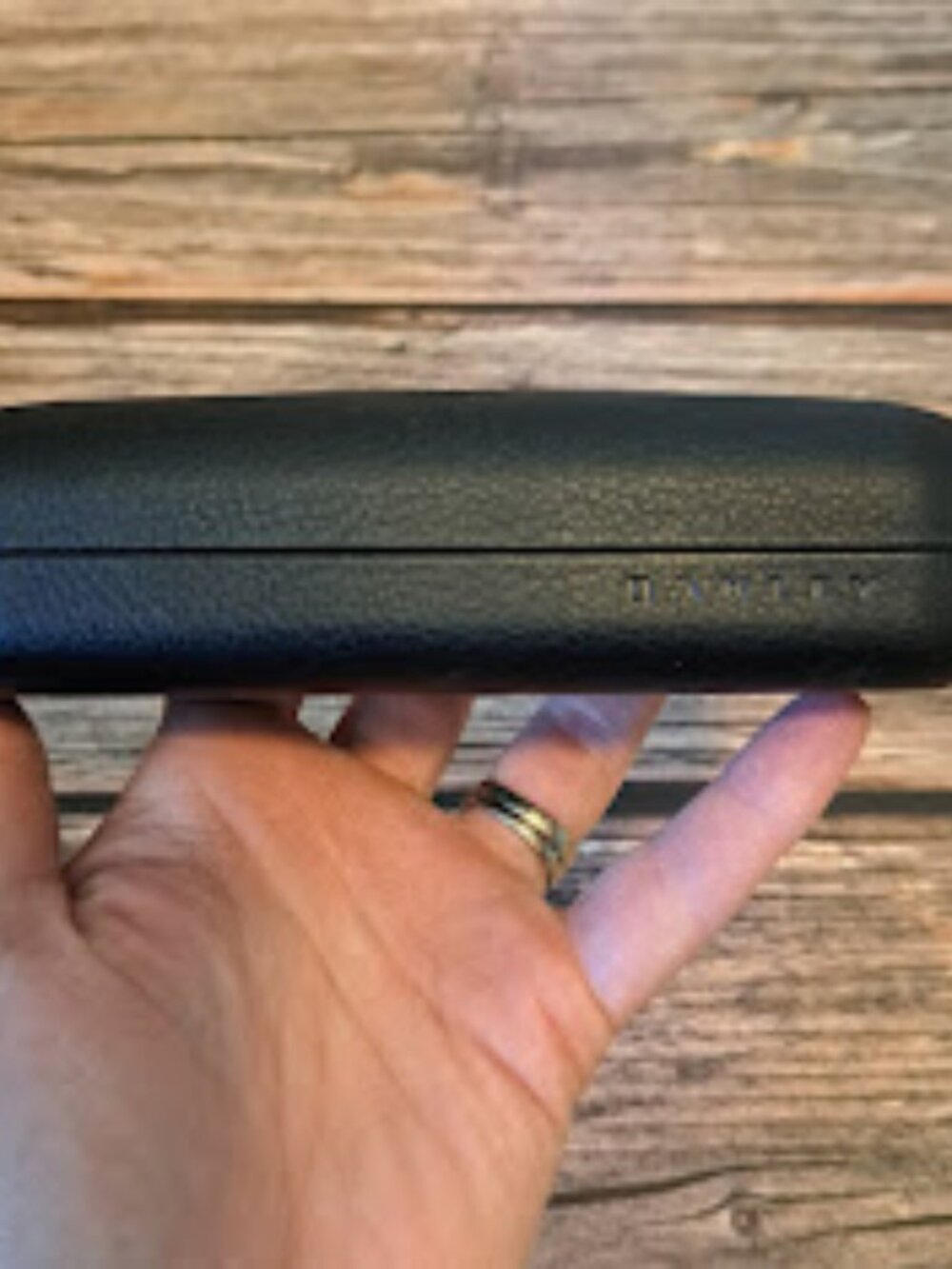 Oakley glasses smaller sized case Black in good condition